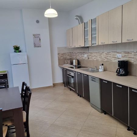 Apartament Zona Centrala Apartman Kolozsvár Kültér fotó